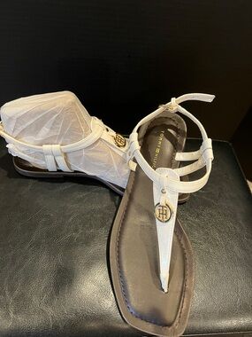 Tommy Hilfiger White T-Strap Logo Sandals